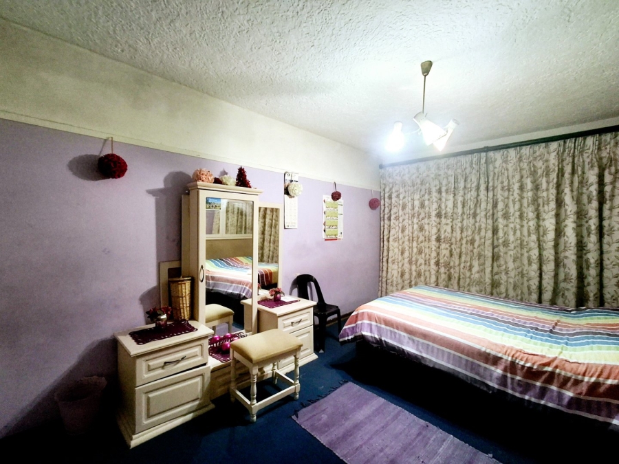 4 Bedroom Property for Sale in Southernwood Eastern Cape